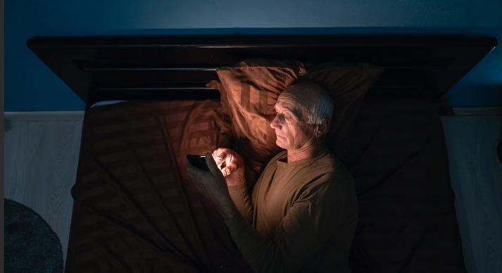 Poor Sleep Increases Brain Age Gap in Middle-Aged and Older Adults