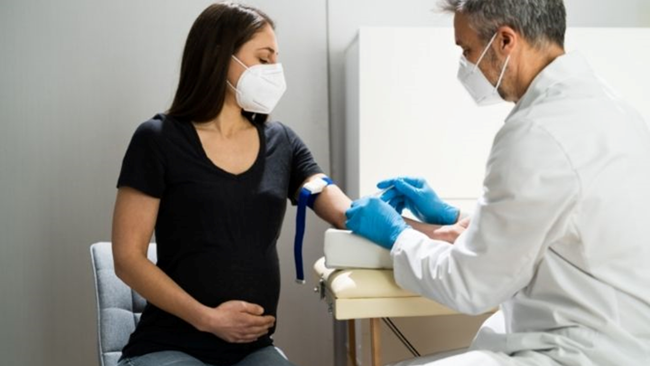 Predicting Pregnancy Complications: Is BMI Enough, or Are Blood Metabolic Profiles Better?